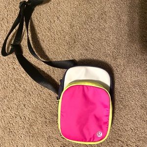 Lululemon Everywhere Belt Bag